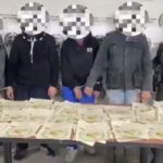 Autoridades capturaron a jóvenes en Bogotá con panfletos de las EGC - Foto: Captura de Video