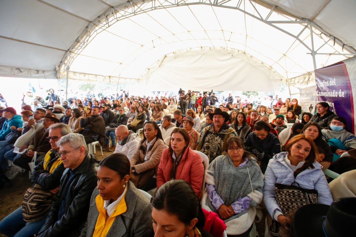 Histórico reconocimiento a la comunidad campesina de Sumapaz – Foto: Cortesía Unidad de Víctimas