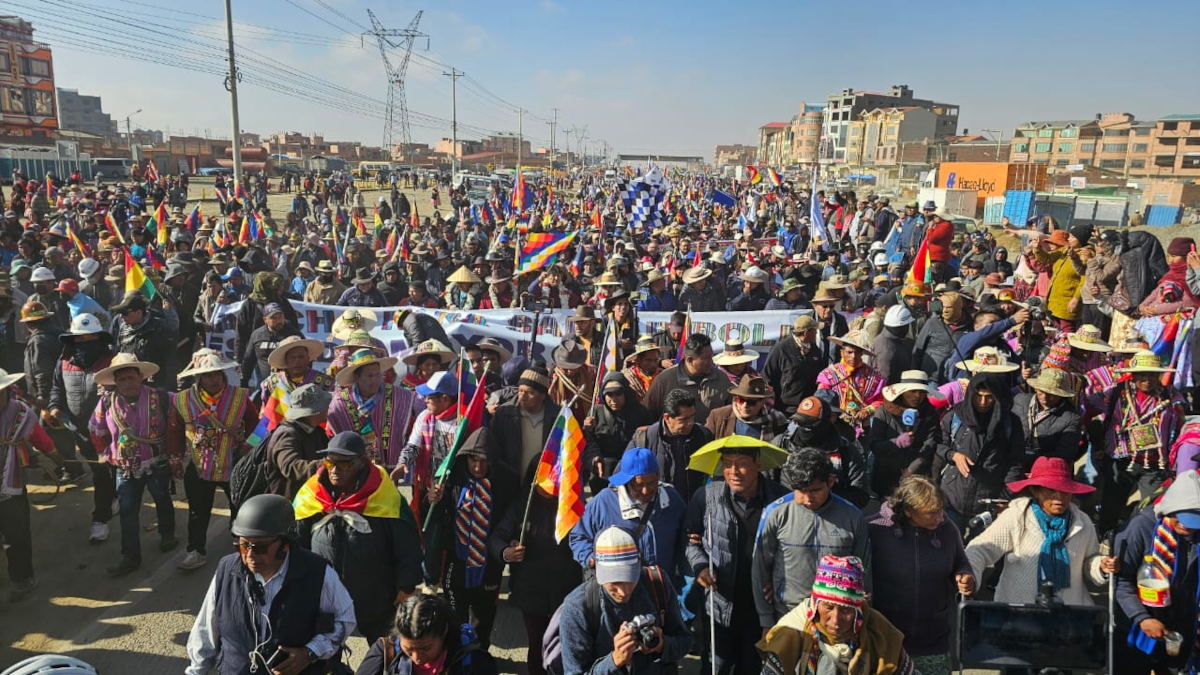 La pugna interna del partido Movimiento Al Socialismo (MAS) trascendió a las calles y ahora seguidores de Luis Arce y Evo Morales, confrontan por quién será el candidato presidencial en 2025 - Foto: X - Evo Morales