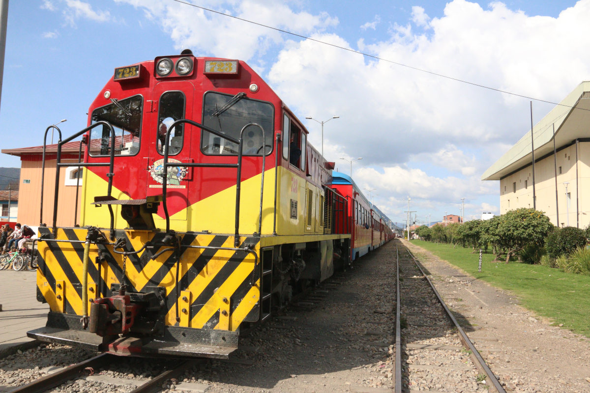 El sistema férreo es tan antiguo como su marco legal. El país poco o nada ha hecho alrededor de su limitado sistema de trenes - Foto: Ronald Cano