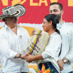 La entrega de tierras se ha convertido en uno de los grandes problemas de los últimos gobiernos. Además que fue una de las exigencias detrás de los acuerdos de paz. A pesar de esto, al gobierno Petro se le ha criticado su demora en la entrega - Foto: Presidencia