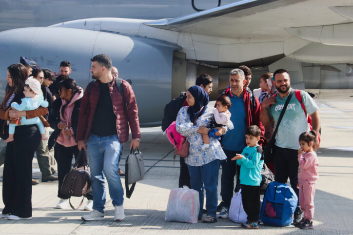 El apoyo psicosocial para menores de edad y adultos mayores ha sido clave en este proceso de repatriación - Foto: Ronald Cano