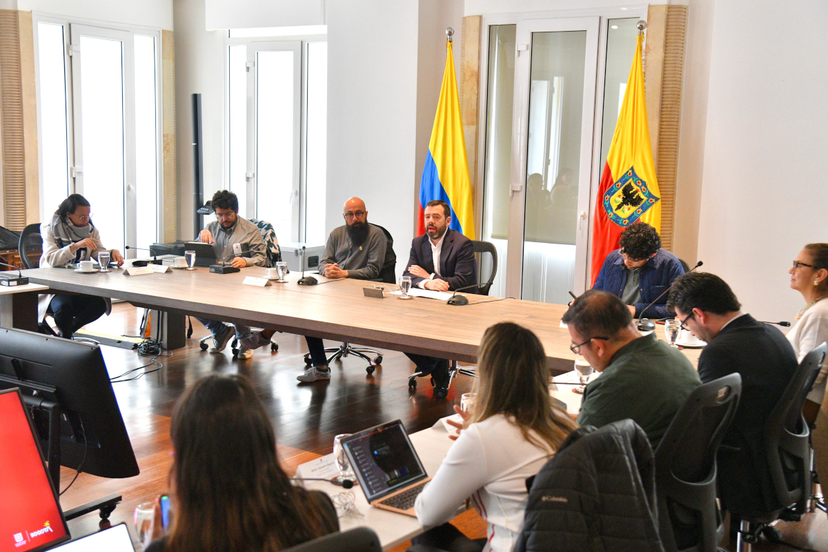 Se coordinan acciones conjuntas entre la UNGRD, la alcaldía de Bogotá y el IDIGER para mitigar un posible día cero en el embalse de Chuza que provee de agua a Bogotá y otros municipios de Cundinamarca – Foto: UNGRD