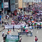 Las comunidades marcharon desde la Universidad Nacional donde se realizaba el encuentro hasta la Plaza de Bolívar. Aunque no confrontan a este gobierno, si le exigen pasar de lo simbólico a la ejecución real - Foto: @Mediarse