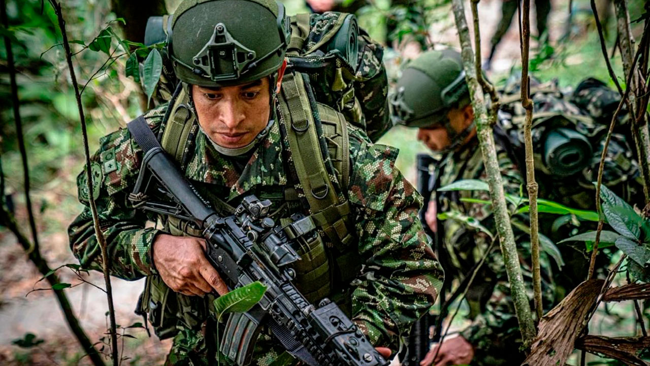 300 hombres refuerzan la presencia militar del estado en el Catatumbo. Esperan controlar la grave situación de orden público causada por los enfrentamientos entre el ELN y las disidencias de las FARC - Foto: Ejército Nacional de Colombia