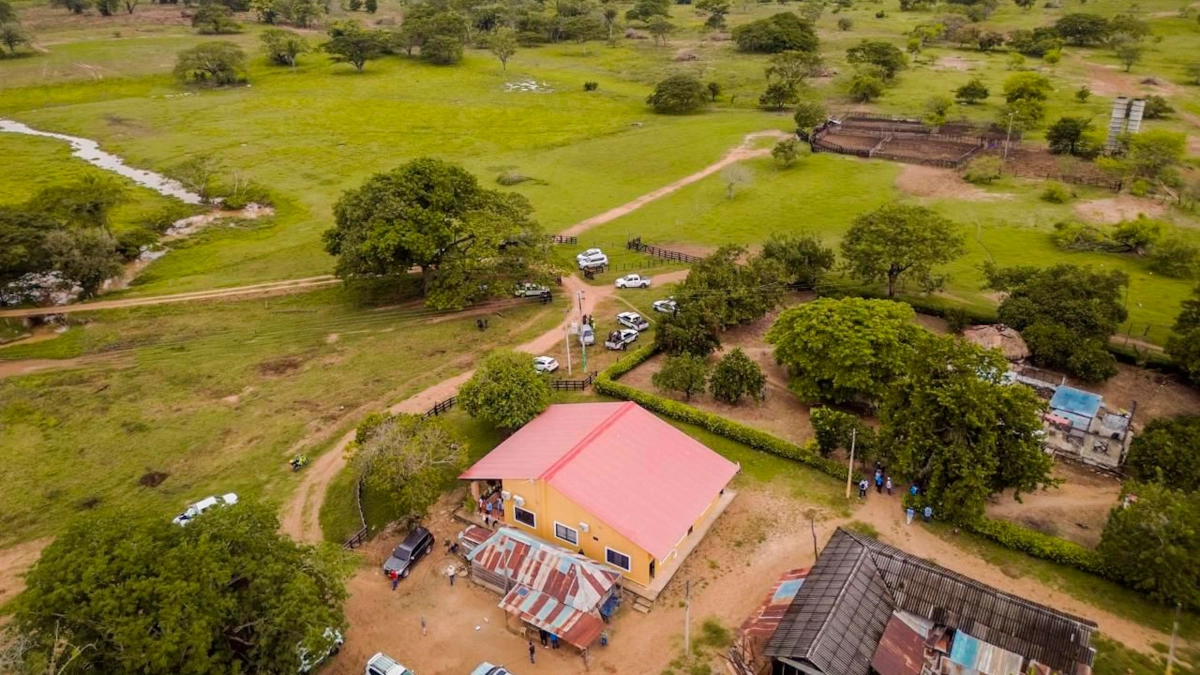 La hacienda La América le perteneció a José Guillermo Hernández Aponte, conocido como el 'Ñeñe Hernández', y luego fue comprada por Hugues Rodríguez Fuentes, alias 'Comandante Barbie' - Foto: Agencia Nacional de Tierras