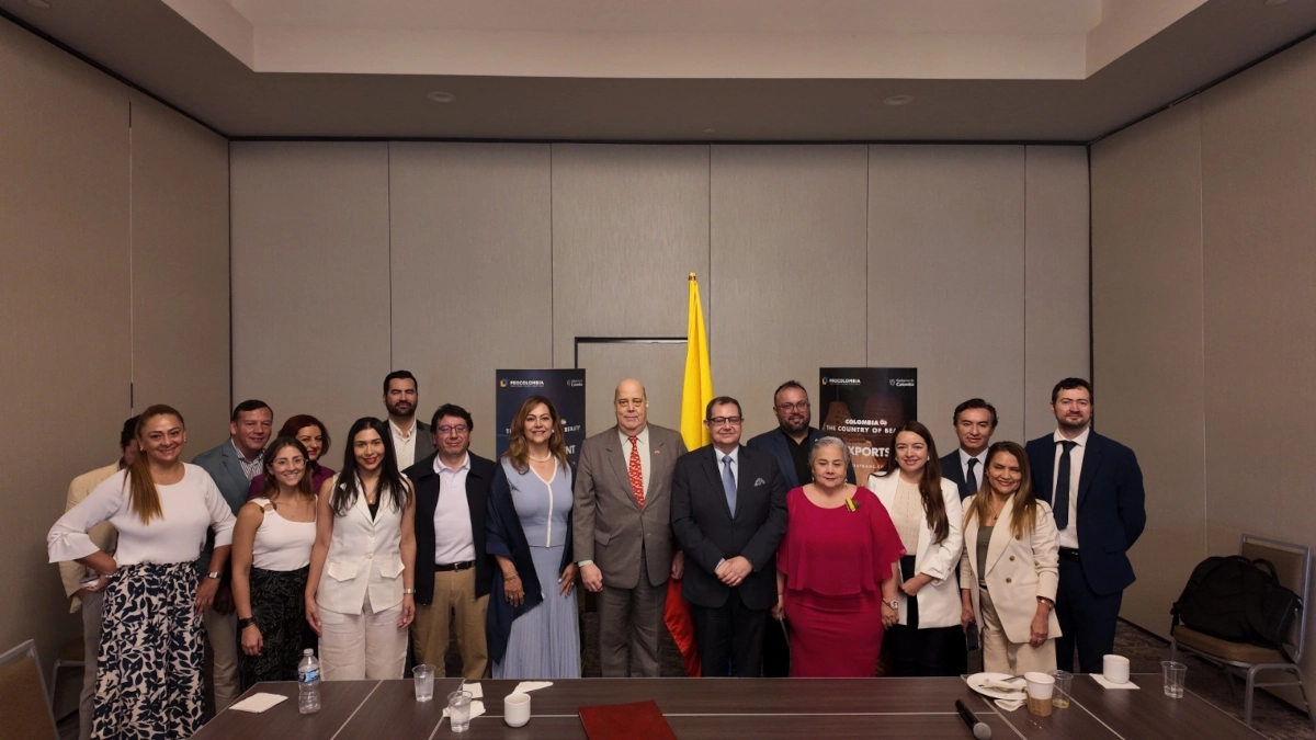 Daniel García-Peña, embajador de Colombia en Estados Unidos sostuvo reuniones con autoridades, empresarios y con la comunidad colombiana en Floridad, Estados Unidos - Foto: Cancillería