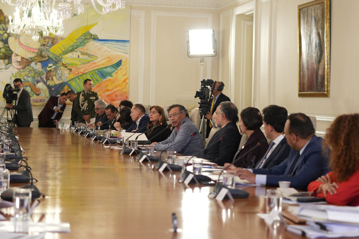 “Si no se trabaja en equipo, fracasamos. El nosotros es fundamental en la sociedad colombiana”, indicó el presidente Gustavo Petro - Foto: Andrea Puentes/Presidencia