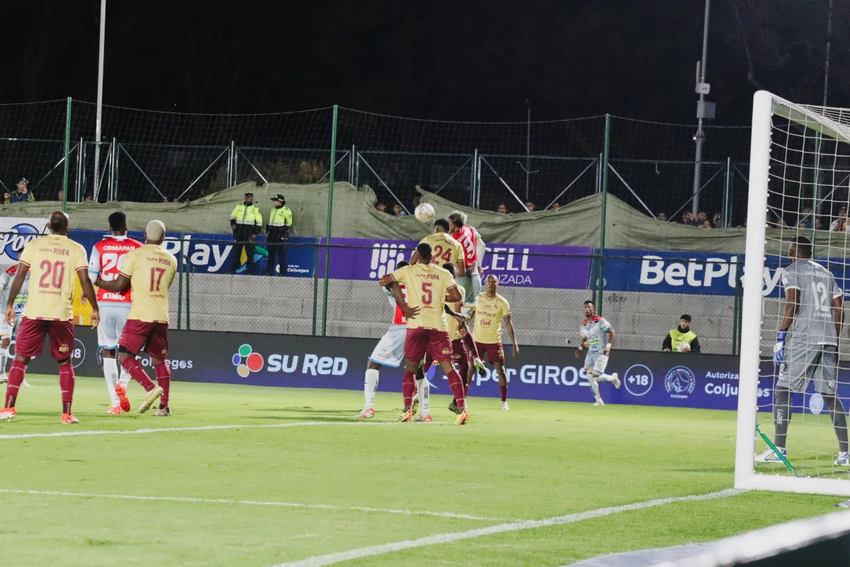 "Amix" y pijaos se enfrentaron por últimas vez en el Estadio del Olaya el 19 de julio en un duelo que terminó empatado a un gol - Foto:Archivo/Ronald Cano