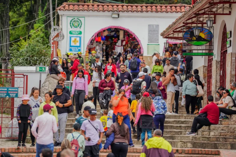 Durante la operación, se mantuvieron los horarios establecidos: ingreso de 5:00 a.m. a 1:00 p.m. y descenso hasta las 4:00 p.m. desde la cima - Foto: IDRD