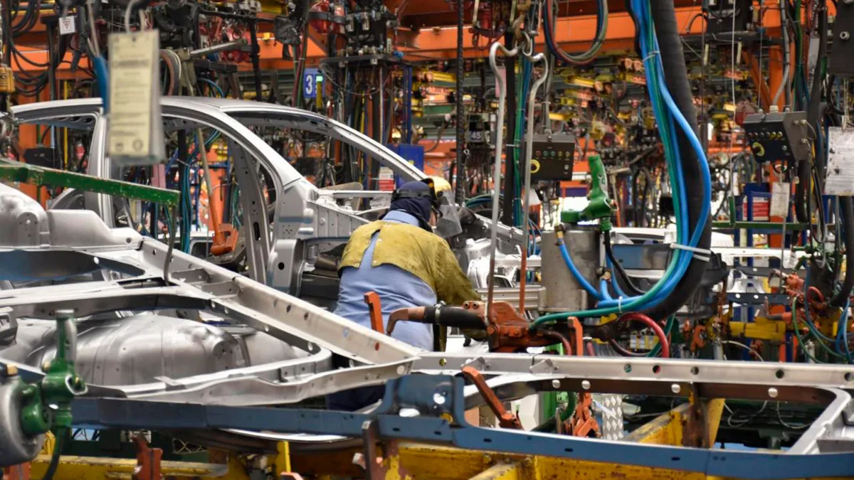 El beneficio será exclusivo para los fabricantes, productores o ensambladores de los bienes efectivamente exportados. Podrán acceder a este Certificado los servicios profesionales, de salud, de educación y mantenimiento especializado, entre otros - Foto: MinCIT