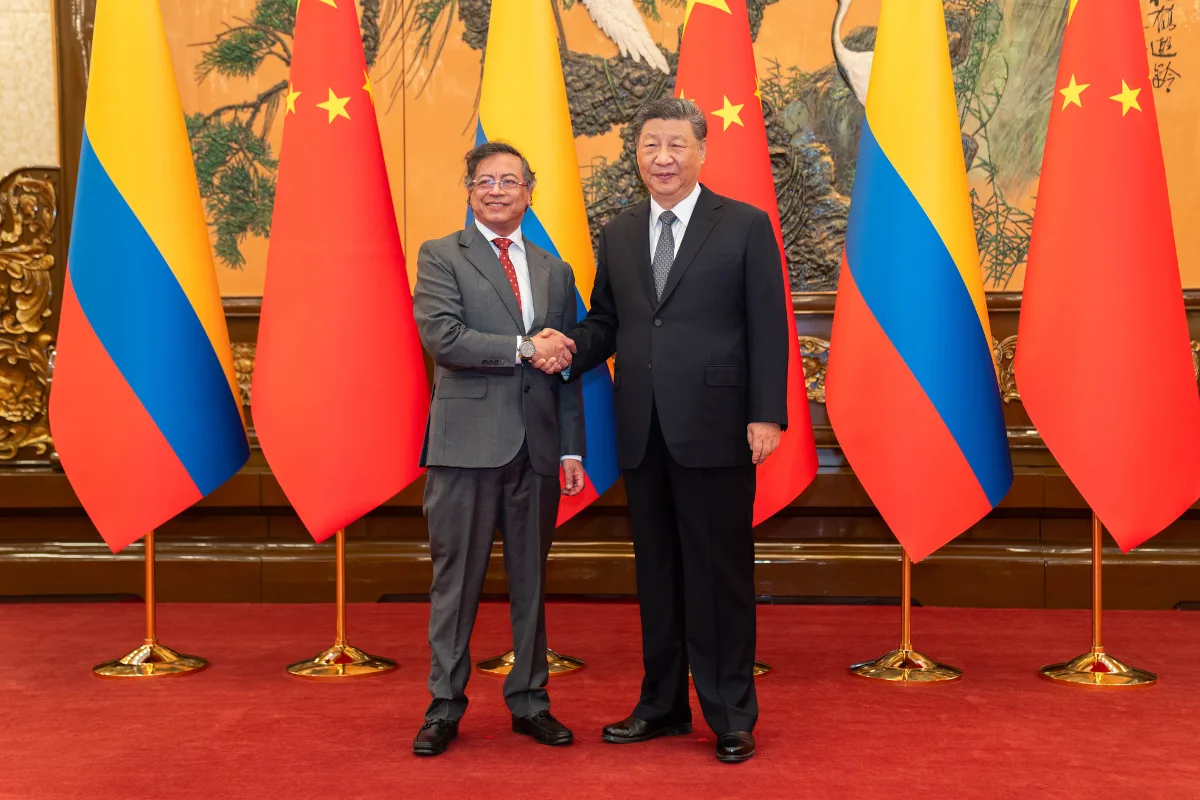 Con el ingreso de Colombia a la Iniciativa del Cinturón y la Ruta, o Ruta de la Seda, se busca articular con China acciones conjuntas en áreas clave como la economía, la ciencia, la tecnología, el medio ambiente, la cultura, y la reindustrialización de sectores estratégicos colombianos - Foto: Presidencia