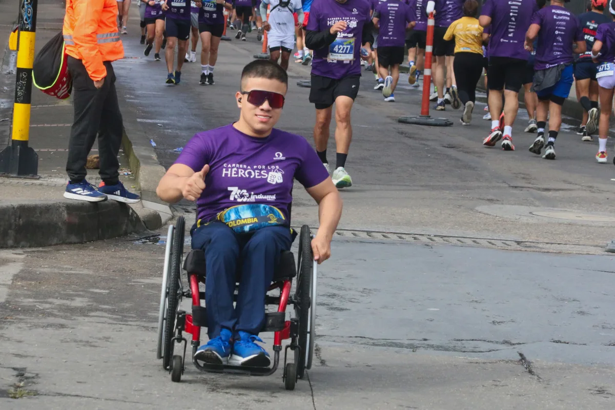 Los fondos recaudados con la carrera serán destinados a programas educativos y de rehabilitación física, orientados a miembros de la Fuerza Pública con discapacidad adquirida en servicio, así como a los familiares de uniformados caídos en cumplimiento del deber - Foto: Ronald Cano