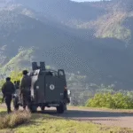 Pakistán condenó enérgicamente los ataques, calificándolos de "acto de guerra" y reportó al menos ocho muertos y 35 heridos, incluyendo civiles y daños en infraestructuras como mezquitas - Foto: Captura Vídeo Redes Sociales
