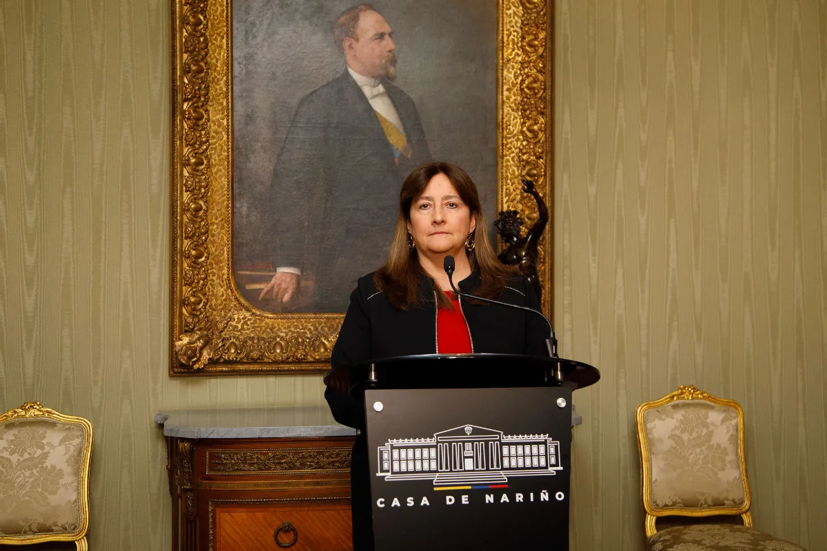 En una carta oficial dirigida al presidente Gustavo Petro, la ahora exministra explicó los motivos de su salida, denunciando presiones indebidas por parte de altos funcionarios del Gobierno Nacional - Foto: Presidencia