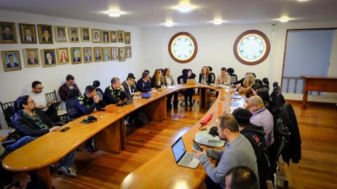 La cabildante abrió la mesa expresando: “Mi objetivo al citar esta mesa es que los habitantes de Bogotá y los visitantes podamos asistir a estos eventos y regresar bien a nuestras casas” - Foto: Prensa Sandra Forero