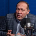 “Hay que recordar que la cifra de informalidad está en el orden del 56 %, es decir, que de cada 10 trabajadores, 6 lo hacen en la informalidad, y eso golpea a poblaciones muy específicas tanto en el sector público como en el privado”, dijo el ministro en La Agenda - Foto: César Carrión/Presidencia