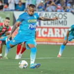 Andrés Rentería del equipo celeste, fue una de las grandes figuras del campeonato y quien abrió el marcador hoy para Jaguares - Foto: Jaguares de Córdoba
