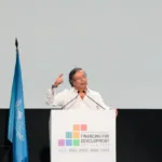 “¿Por qué en vez de estar discutiendo lo que pueda acabar con la humanidad, estamos discutiendo sobre las guerras y ocultando la existencia del genocidio?", indicó Petro en su intervención - Foto: Andrea Puentes/Presidencia