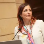 Iris Marín, defensora del Pueblo, se sumó a la controversia por evento de Petro con excapos en Medellín - Foto: Defensoría del Pueblo