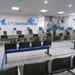 Sanitas cuenta actualmente con más de 5.7 millones de afiliados, de los cuales 4.3 millones pertenecen al régimen contributivo y 1.4 millones al régimen subsidiado, lo que la convierte en la segunda EPS más grande del país después de la Nueva EPS - Foto: EPS Sanitas