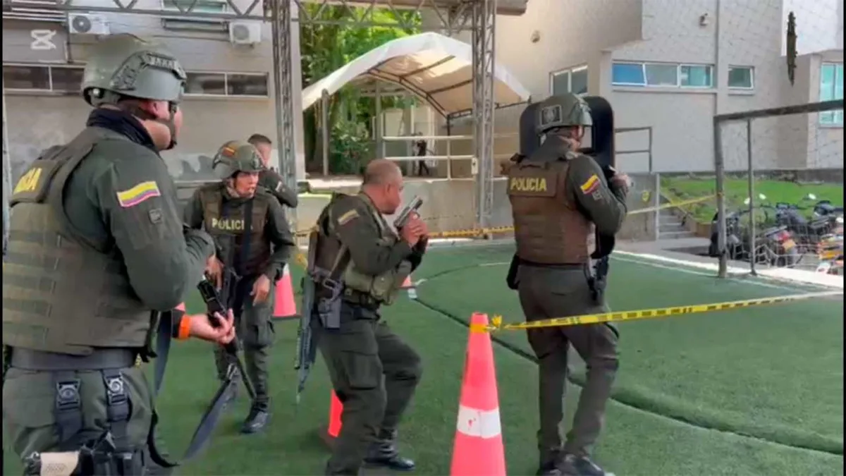 La resolución plantea la priorización de medios sustitutivos que incluyen: la disuasión verbal y no verbal, la comunicación asertiva, la mediación policial, el diálogo y la persuasión - Foto: Policía Nacional