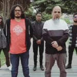 “En Órbita” no es solo una canción: es una reflexión sonora sobre el desplazamiento emocional y cultural, sobre cómo construimos sentido cuando todo lo aprendido empieza a tambalear - Foto: Trappist