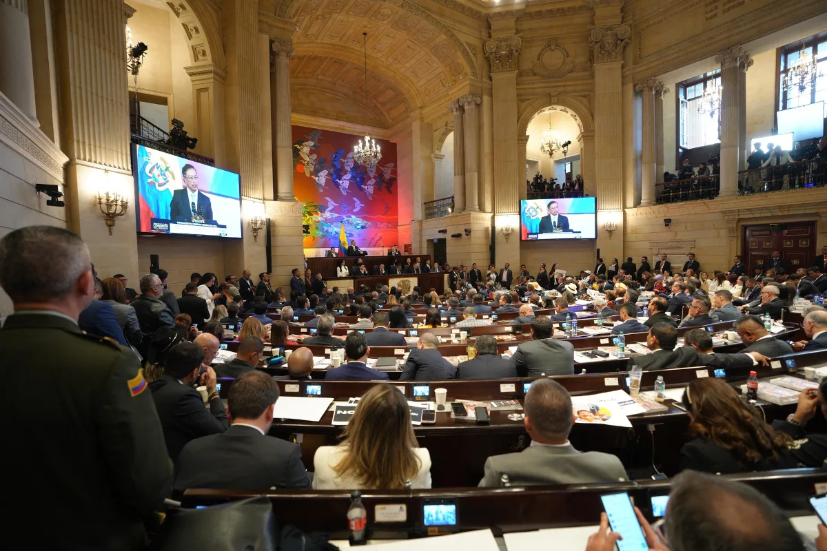 Uno de los temas más candentes será la Reforma a la Salud, cuyo trámite ha estado marcado por tensiones políticas y dudas jurídicas. Aunque ha sido ampliamente cuestionada tanto dentro como fuera del Congreso, el gobierno insiste en que su aprobación es fundamental para garantizar un sistema de salud más equitativo y preventivo - Foto: Presidencia