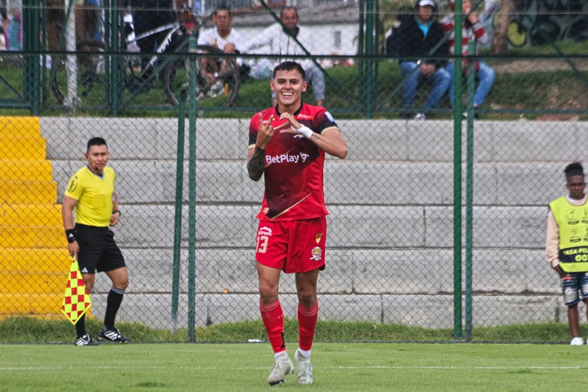Andrés Cuadros fue el autor del primer gol de Tigres FC y el primer gol de esta edición del torneo - Foto: Ronald Cano
