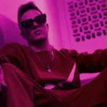 "Mi formación fue la calle. La salsa brava, las baladas, la música mexicana... eso me formó emocionalmente. Pero fue en Discos Fuentes donde aprendí a grabar con alma y propósito.” - Foto: RUA