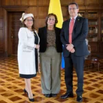 "Los dos, embajadores de Carrera con una amplia y reconocida trayectoria en varias misiones diplomáticas y consulares de nuestro país", manifestó la ministra de Relaciones Exteriores (E), Rosa Yolanda Villavicencio - Foto: Cancillería