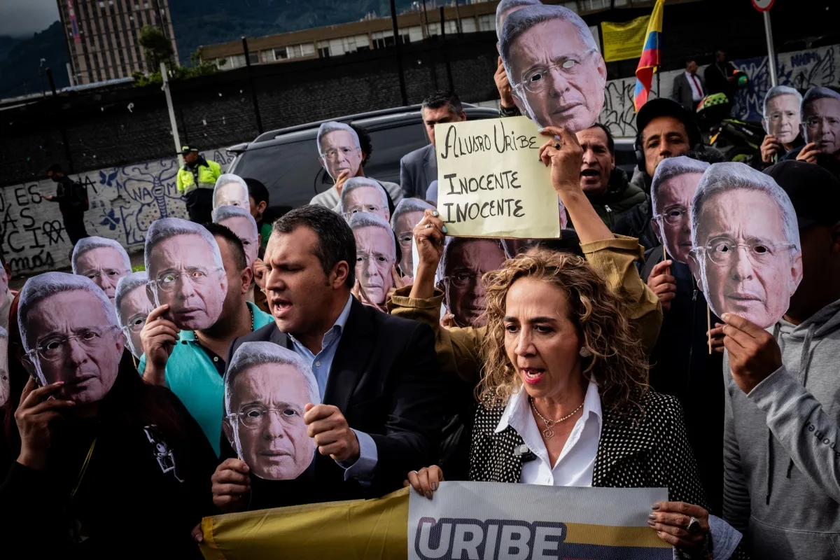 Reacciones divididas en el panorama político por fallo contra Álvaro Uribe - Foto: Archivo