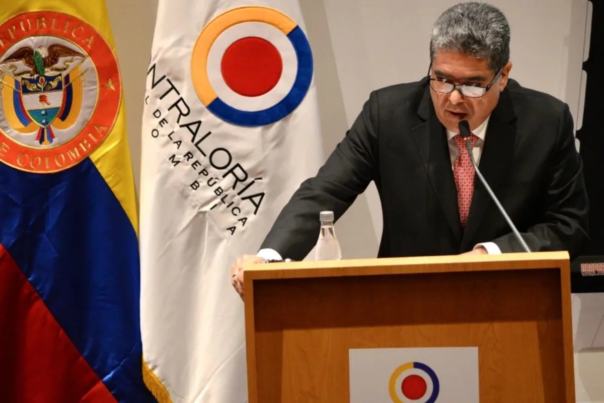 Contraloría advierte riesgo inminente en producción de pasaportes a partir de septiembre - Foto: @CGR_Colombia