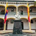 El calendario del premio también fue actualizado. La convocatoria se abrirá cada 8 de mayo, en conmemoración del natalicio de Álvaro Gómez Hurtado, y la ceremonia de entrega se realizará en agosto, permitiendo una organización más eficiente y con mayor visibilidad - Foto: Concejo de Bogotá