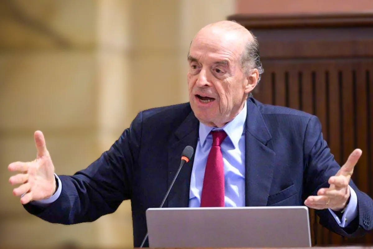 Álvaro Leyva fue citado a declarar por acusaciones contra el presidente Gustavo Petro - Foto: Senado de la República
