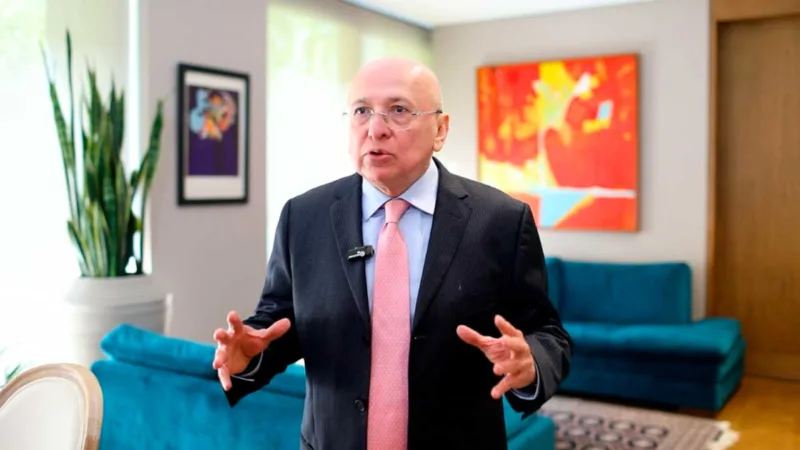 El ministro de Justicia, Eduardo Montealegre, oficio a la Fiscalía para dar inicio al trámite de extradición del exdirector del Dapre Carlos Ramón González - Foto: Ministerio de Justicia