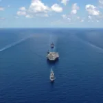 Desde su despacho, Trump ya ordenó al Pentágono opciones para actuar militarmente contra los cárteles, incluyendo operaciones de fuerzas especiales, inteligencia y ataques selectivos - Foto: US Navy