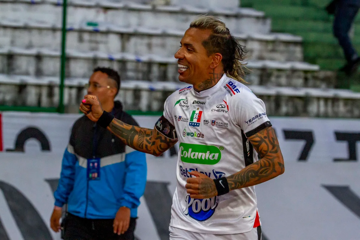 Dayro Moreno anotó el único gol del partido y su gol 368 en la carrera de uno de los mayores goleadores del fútbol colombiano - Foto: X/@sudamericana
