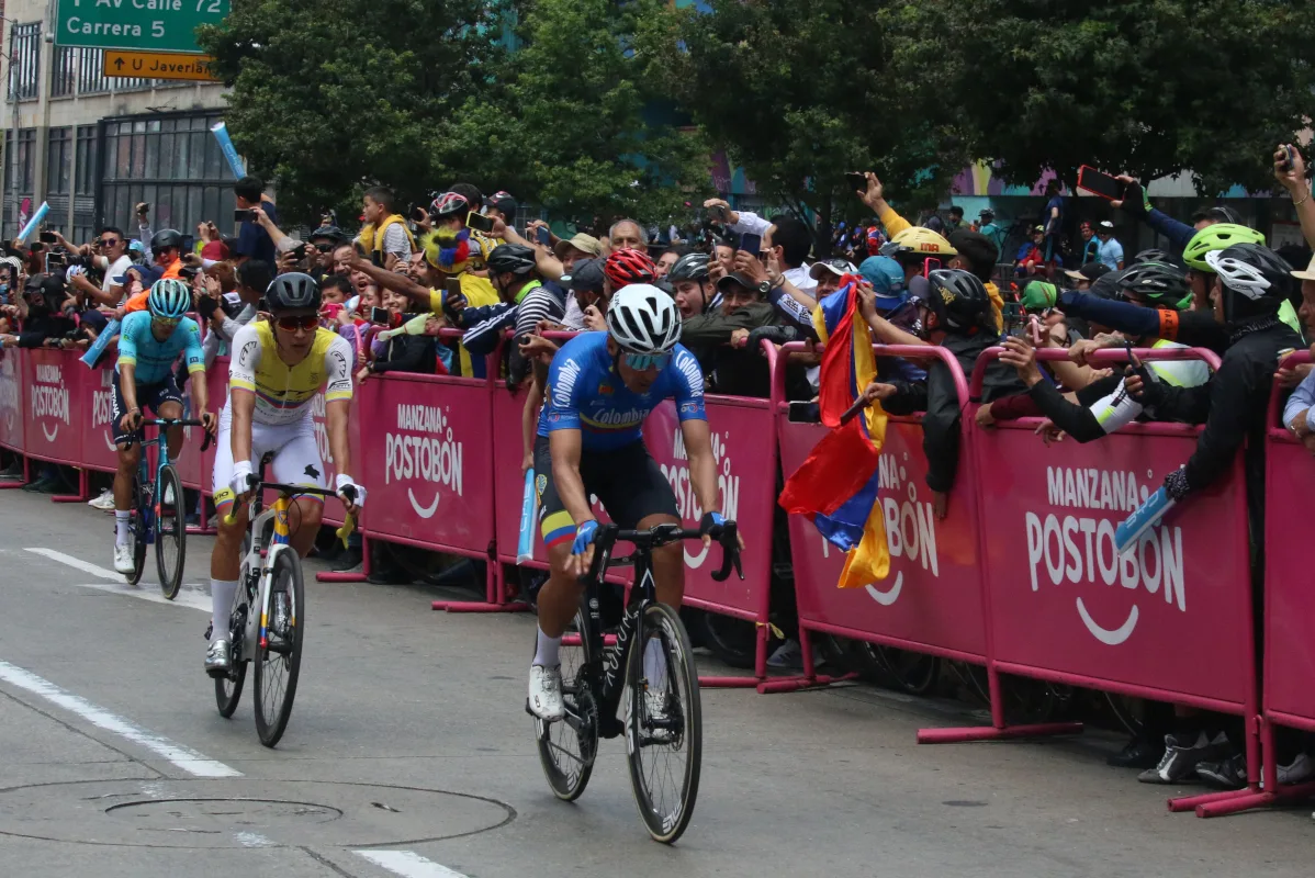 La etapa final, de 139 kilómetros entre Sopó y Bogotá, contará con 1.877 metros de desnivel acumulado, tres puertos de tercera categoría (dos pasos por el Alto de Sisga y el Alto de Patios) y tres sprints intermedios bonificados en Gachancipá, Chocontá y Santa Isabel - Foto: Archivo/Ronald Cano