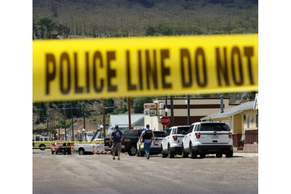 Las autoridades identificaron al sospechoso como Michael Paul Brown, de 45 años, veterano del Ejército de Estados Unidos., quien vivía junto al bar. Brown huyó del lugar en una camioneta Ford F-150 blanca, que posteriormente fue abandonada cerca del área de búsqueda - Foto: Redes Sociales
