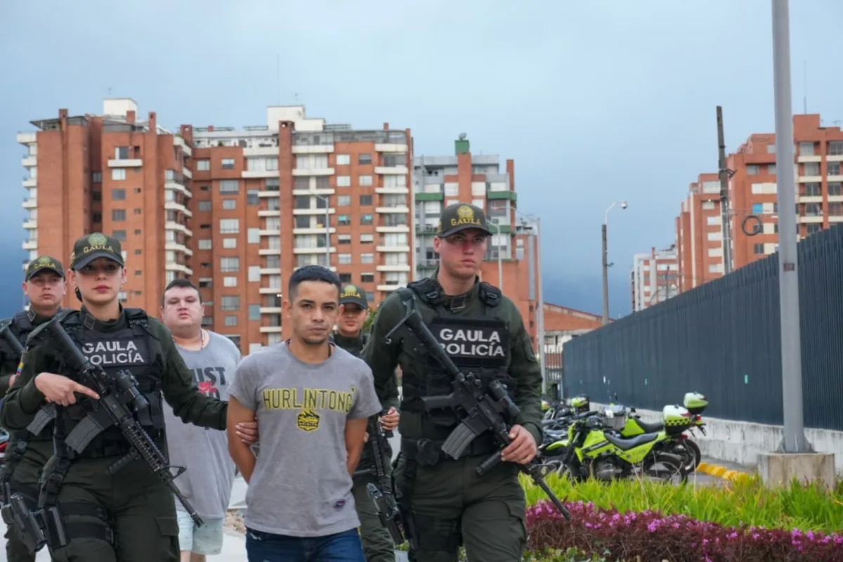 Autoridades capturaron a dos implicados en el frustrado secuestro de un empresario en el norte de Bogotá - Foto: Cortesía