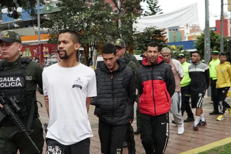Policía captura a nueve presuntos integrantes del Tren de Aragua en Bogotá - Foto: @SeguridadBOG