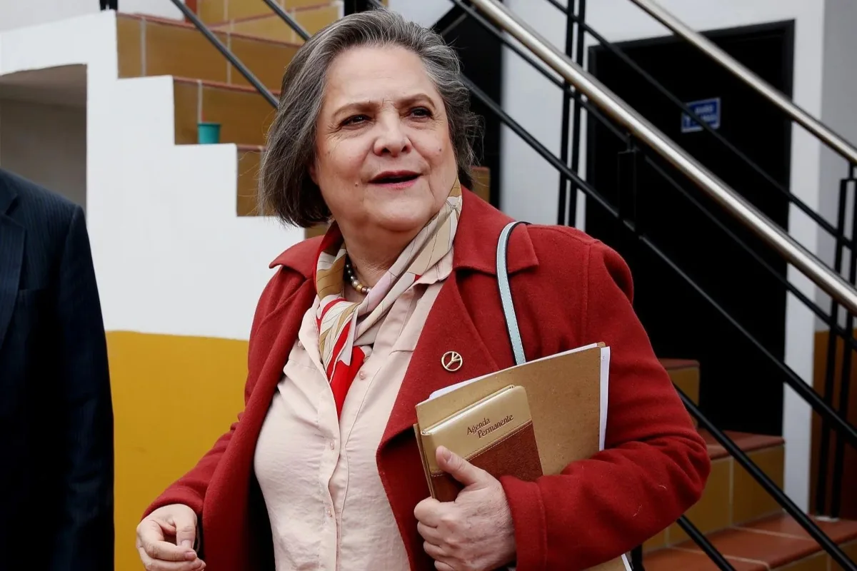 Clara López oficializa su candidatura presidencial y plantea un frente amplio de izquierda - Foto: Redes sociales