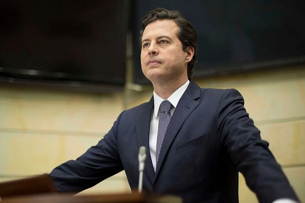 Galán llama a la “no repetición” tras asesinato de Miguel Uribe Turbay - Foto: Senado