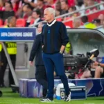 Fenerbahce despide a José Mourinho tras eliminación en Champions; críticas al colombiano Jhon Durán marcaron su salida - Foto: @Fenerbahce