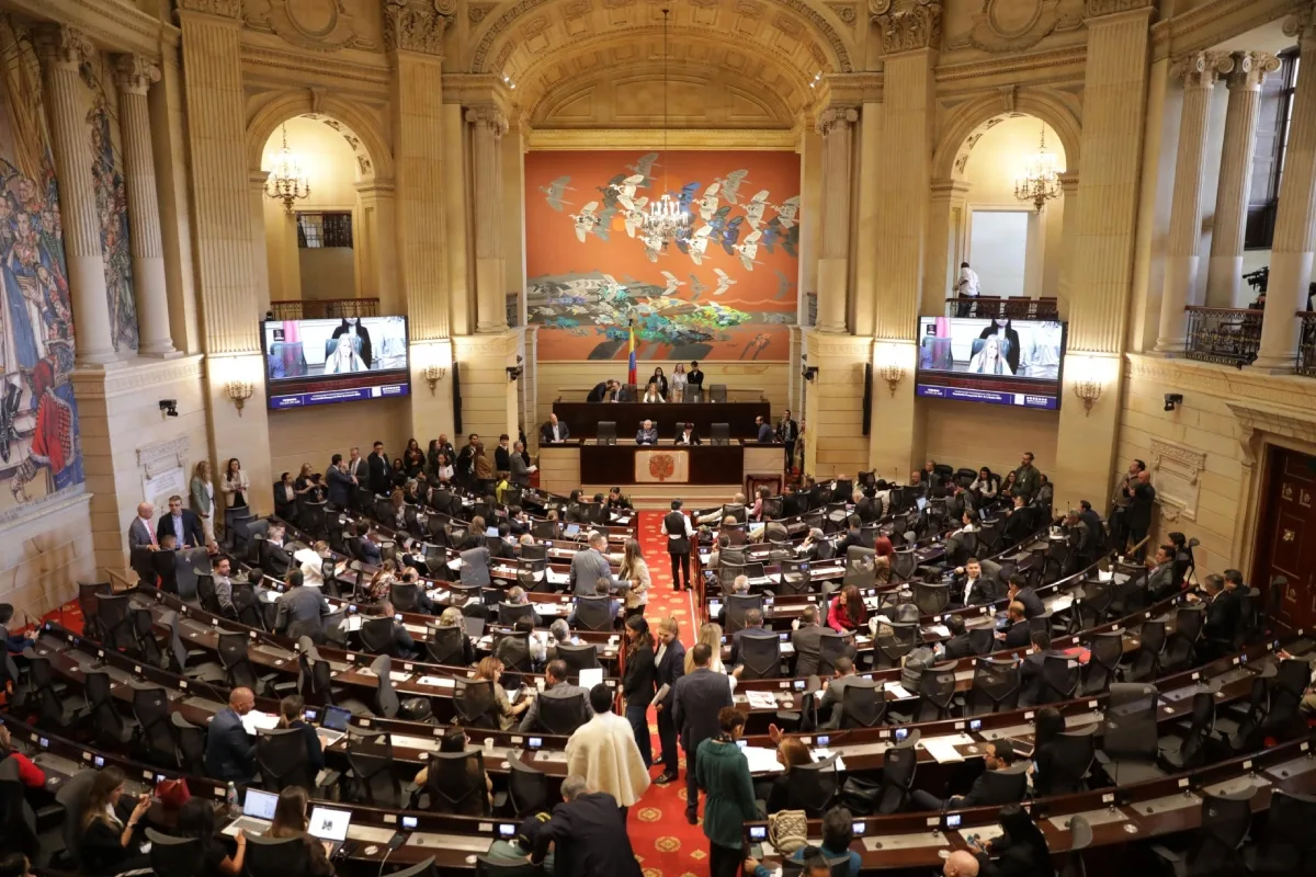 Oposición rechazó invitación del presidente Gustavo Petro a reunión para discutir el proyecto de presupuesto para el 2026 - Foto: @MinHacienda