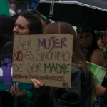 Cientos de mujeres salieron a las calles para reivindicar su derecho a la autonomía reproductiva y una maternidad libre - Foto: Paula D'Pablos