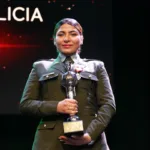 La patrullera Laura Juanita Camacho Rojas, fue premiada por su heroísmo, tras desarmar a un delincuente que intentó asesinarla cuando se dirigía a cumplir su turno en la Policía Metropolitana de Cartagena. En la acción recibió tres disparos - Foto: Policía Nacional