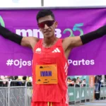 Iván viene de ser campeón nacional en la prueba de 10.000 metros, ganar la Media Maratón de Cali y ser el mejor colombiano de la media maratón de Bogotá - Foto: Equipo Porvenir