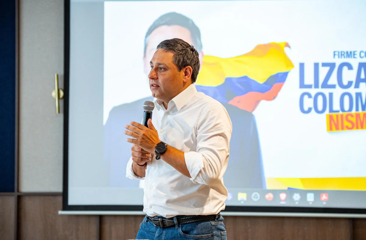 “Que se les clasifique jurídicamente como GAO no significa que deban recibir concesiones. El Clan del Golfo es un grupo criminal y narcotraficante que sigue cometiendo extorsiones, ataques y asesinatos. Mientras persistan en el delito, no habrá mesas de diálogo”, afirmó Lizcano - Foto: Prensa Mauricio Lizcano